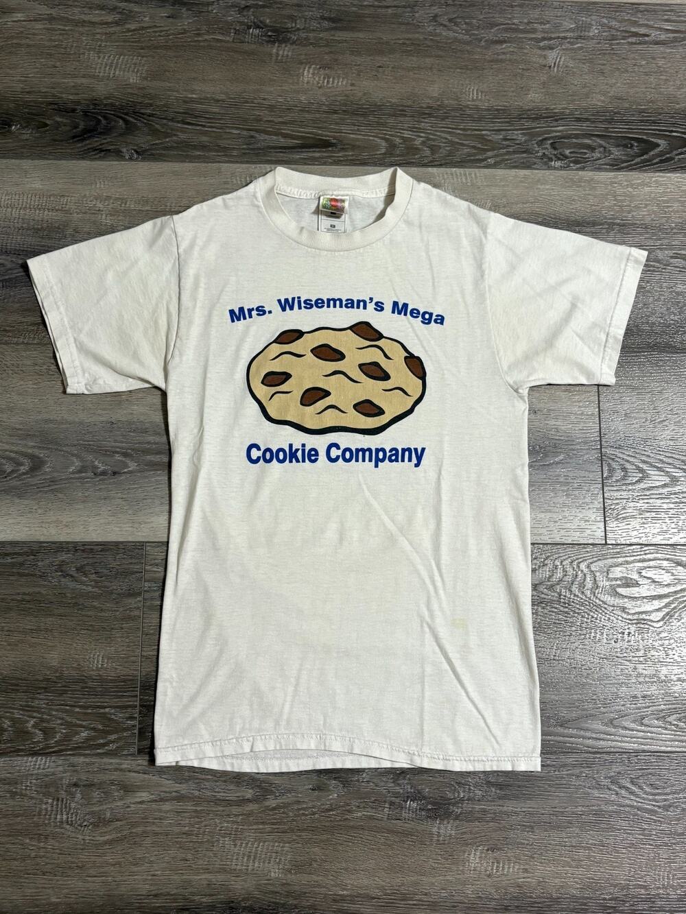 Vintage Mrs. Wiseman’s Mega Cookie Company Logo Shirt Retro Y2K - Men’s Small